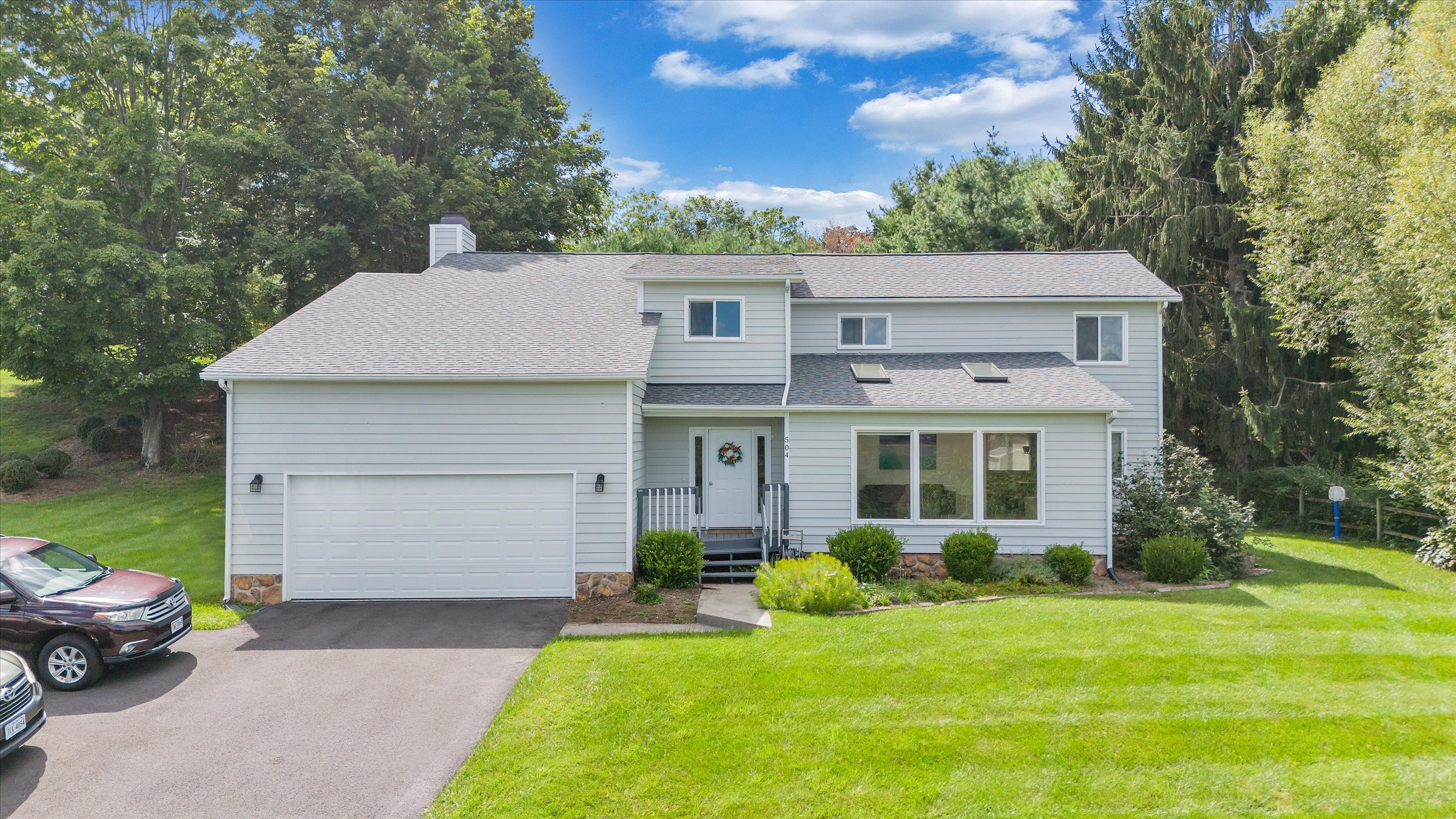 504 Cedar Orchard Drive West